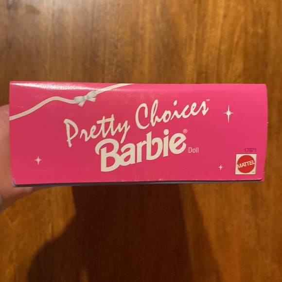 💖 Vintage “Pretty Choices” Barbie ~ Walmart Special Edition - NRFB 💖 - Picture 12 of 12